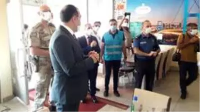 Vali Öksüz'den Covid-19 denetimi Vali Öksüz'den Covid-19 denetimi