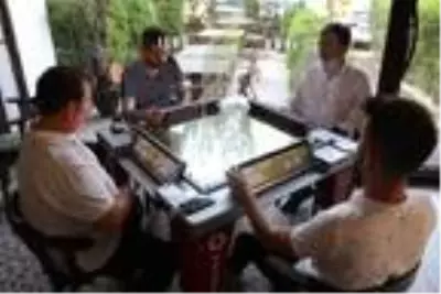 Koronavirüs önlemli dijital oyun masası üretti Koronavirüs önlemli dijital oyun masası üretti