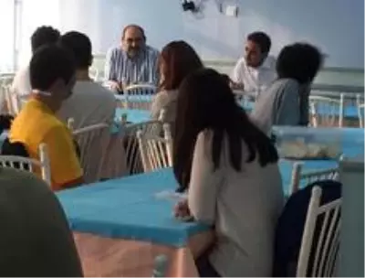 Milletvekili İshak Gazel, Necip Fazıl Kısakürek Anadolu Lisesi'ni ziyaret etti Milletvekili İshak Gazel, Necip Fazıl Kısakürek Anadolu Lisesi'ni ziyaret etti