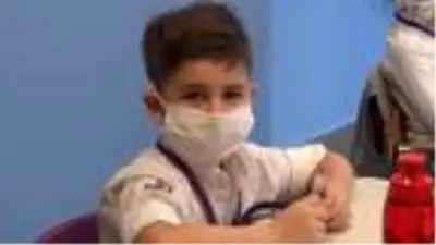 Minik öğrencilere koronavirüs tedbirli ?paylaşmama? eğitimi Minik öğrencilere koronavirüs tedbirli ?paylaşmama? eğitimi