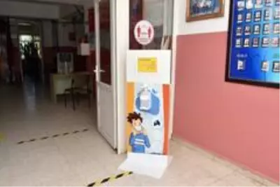 Nazilli Belediyesi'nden yüz yüze eğitime destek Nazilli Belediyesi'nden yüz yüze eğitime destek