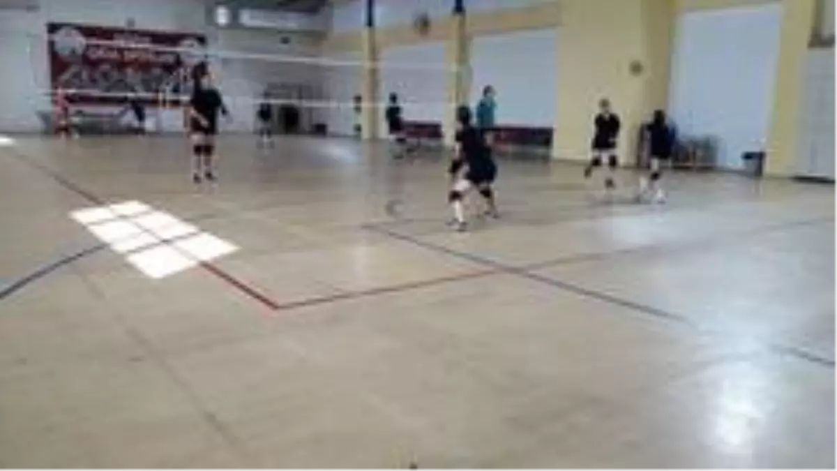 Spor merkezlerinde antrenmanlar devam ediyor