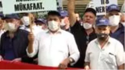 Taksiciler ve servisçiler İBB yönetimini protesto etti Taksiciler ve servisçiler İBB yönetimini protesto etti