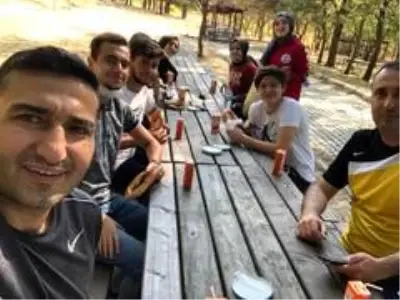 Tosya Gençlik Merkezi'nden gençlere doğa yürüyüşü etkinliği Tosya Gençlik Merkezi'nden gençlere doğa yürüyüşü etkinliği