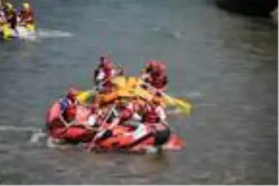 Tunceli'de, 'Avrupa Hareketlilik Haftası'nda rafting yarışması düzenlendi Tunceli'de, 'Avrupa Hareketlilik Haftası'nda rafting yarışması düzenlendi