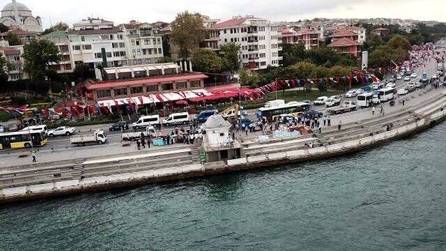 Üsküdar sahilindeki 2 büfeye yıkım kararı (1) Üsküdar sahilindeki 2 büfeye yıkım kararı (1)