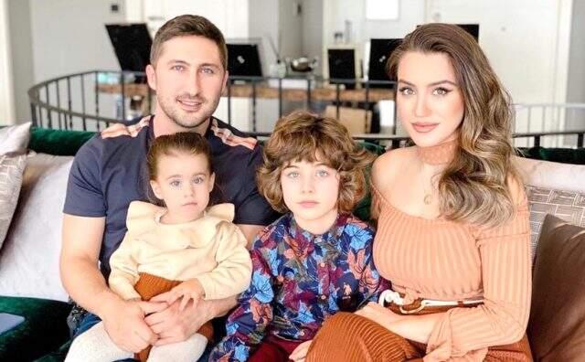 Yağmur Sarıoğlu kimdir? Yağmur Sarıoğlu kaç yaşındadır, mesleği nedir? Yağmur Sarıoğlu Instagram hesabı nedir? Yağmur Sarıoğlu kimdir? Yağmur Sarıoğlu kaç yaşındadır, mesleği nedir? Yağmur Sarıoğlu Instagram hesabı nedir?