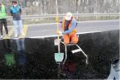 Son dakika haberi... Zift yüklü tanker devrildi, Bolu Dağı ulaşıma kapandı (2) Son dakika haberi... Zift yüklü tanker devrildi, Bolu Dağı ulaşıma kapandı (2)
