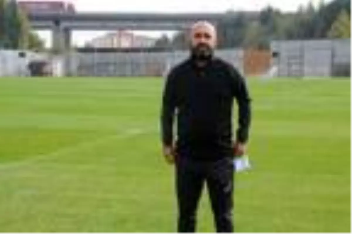 Son dakika... 10 oyuncusu pozitif çıkan takımın teknik direktörü: Kadroyu korona yapıyor