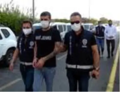 Son dakika haber: Adres sordukları kişi elini beline götürünce korkup, silahla vurmuşlar Son dakika haber: Adres sordukları kişi elini beline götürünce korkup, silahla vurmuşlar
