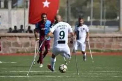 Son dakika haberleri: Ampute Futbol Türkiye Kupası müsabakaları devam ediyor Son dakika haberleri: Ampute Futbol Türkiye Kupası müsabakaları devam ediyor