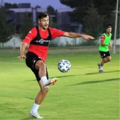 Antalyaspor'da hedef 3 puan Antalyaspor'da hedef 3 puan