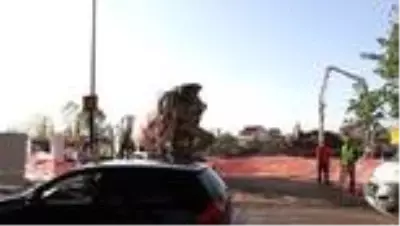 Son dakika haberi: Arnavutluk Başbakanı Rama, Türkiye tarafından inşa edilecek konut bölgesini ziyaret etti Son dakika haberi: Arnavutluk Başbakanı Rama, Türkiye tarafından inşa edilecek konut bölgesini ziyaret etti