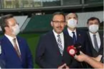 Bakan Kasapoğlu, Çotanak Spor Kompleksi'nde incelemelerde bulundu Bakan Kasapoğlu, Çotanak Spor Kompleksi'nde incelemelerde bulundu