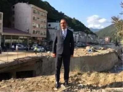 Bakan Kasapoğlu selden zarar gören Dereli ilçesini ziyaret etti Bakan Kasapoğlu selden zarar gören Dereli ilçesini ziyaret etti