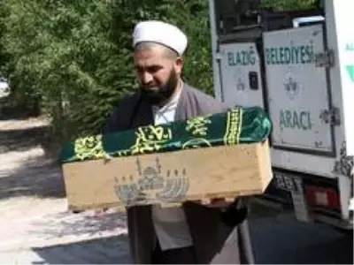 Yeni doğan bebeğini ölüme terk eden vicdansız anneye müebbet hapis cezası Yeni doğan bebeğini ölüme terk eden vicdansız anneye müebbet hapis cezası