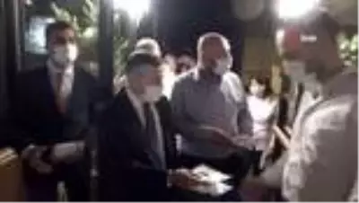 Düzce Valisi Atay'dan kafelere akşam denetimi Düzce Valisi Atay'dan kafelere akşam denetimi
