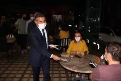 Düzce Valisi Atay'dan kafelere akşam denetimi Düzce Valisi Atay'dan kafelere akşam denetimi
