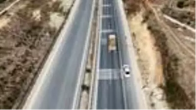 Kural dinlemiyorlar! Dökülen molozlar denizi kahveye bürüdü, köy halkı çileden çıktı Kural dinlemiyorlar! Dökülen molozlar denizi kahveye bürüdü, köy halkı çileden çıktı