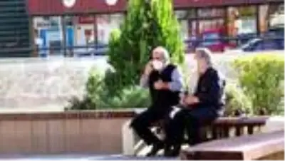 Gümüşhane'de vatandaşlar yeni Covid-19 tedbirlerinden memnun Gümüşhane'de vatandaşlar yeni Covid-19 tedbirlerinden memnun