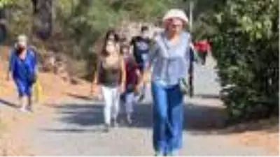 Son dakika haberi: (Havadan fotoğraflarla) Büyükada'daki Aya Yorgi Kilisesi'ne tırmanışa koronavirüs engeli