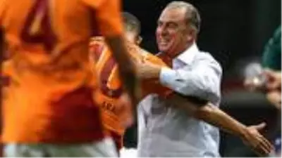 'Herkese izin var, Taylan'a yok' diyen Terim'den Marcao itirafı: Çok teklif var ama rakamlar düşük 'Herkese izin var, Taylan'a yok' diyen Terim'den Marcao itirafı: Çok teklif var ama rakamlar düşük