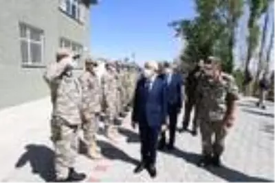 İçişleri Bakan Yardımcısı Tayyip Sabri Erdil'in Erciş ziyareti İçişleri Bakan Yardımcısı Tayyip Sabri Erdil'in Erciş ziyareti