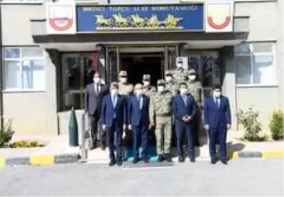İçişleri Bakan Yardımcısı Tayyip Sabri Erdil'in Erciş ziyareti İçişleri Bakan Yardımcısı Tayyip Sabri Erdil'in Erciş ziyareti
