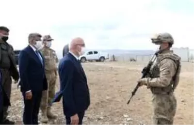 İçişleri Bakan Yardımcısı Tayyip Sabri Erdil'in Erciş ziyareti İçişleri Bakan Yardımcısı Tayyip Sabri Erdil'in Erciş ziyareti