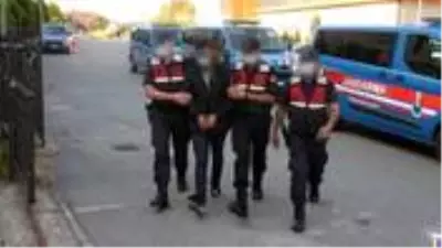 İntihar süsü verilen cinayette yasak aşk şüphesi: Eşimin mesajlaştığını gördüm İntihar süsü verilen cinayette yasak aşk şüphesi: Eşimin mesajlaştığını gördüm