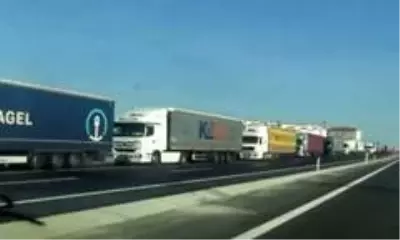 İpsala Sınır Kapısı'nda rüşvet tarifesi! İşte dava dosyasına giren rüşvet diyalogları İpsala Sınır Kapısı'nda rüşvet tarifesi! İşte dava dosyasına giren rüşvet diyalogları
