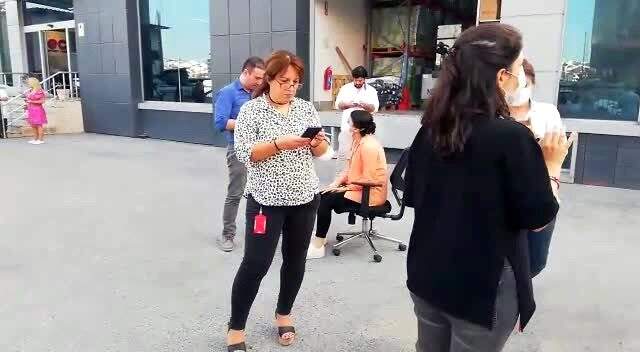 İstanbul'da hissedilen 4.2 büyüklüğündeki deprem kameralara yansıdı