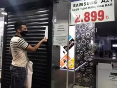 Kapı kapı gezdiler esnafa siftah parası bıraktılar Kapı kapı gezdiler esnafa siftah parası bıraktılar