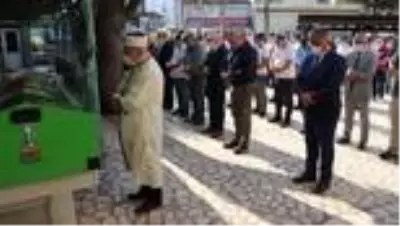 Karabük Basın ve Halkla İlişkiler Müdürü Yatmaz'ın acı günü Karabük Basın ve Halkla İlişkiler Müdürü Yatmaz'ın acı günü