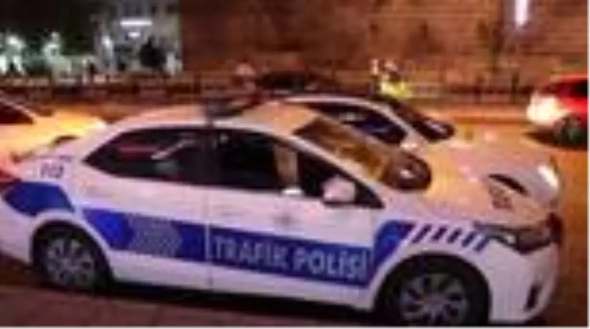 Karantinada olması gereken genç, polis denetiminde yakalandı