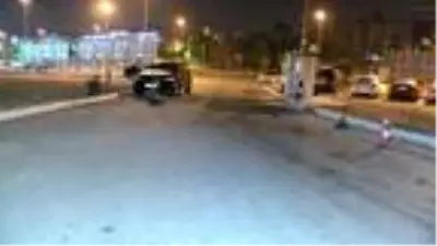 Kartal'da kavga ettiği arkadaşını kırık şişe ile yaraladı Kartal'da kavga ettiği arkadaşını kırık şişe ile yaraladı