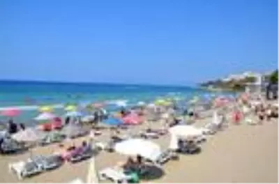 Kuşadası'nda turizmciler 2021'e umutla bakıyor Kuşadası'nda turizmciler 2021'e umutla bakıyor