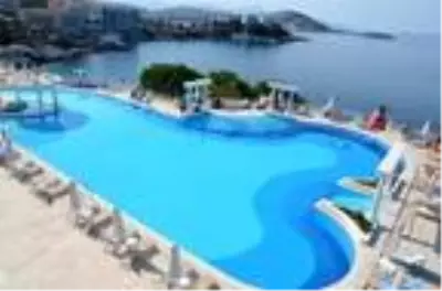 Kuşadası'nda turizmciler 2021'e umutla bakıyor Kuşadası'nda turizmciler 2021'e umutla bakıyor
