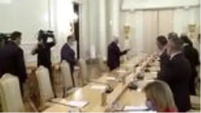 Lavrov: 'Rusya, İran ve Türkiye, Suriye Anayasa Komitesi'nin çalışmasıyla ilgili iş birliğine devam... Lavrov: 'Rusya, İran ve Türkiye, Suriye Anayasa Komitesi'nin çalışmasıyla ilgili iş birliğine devam...