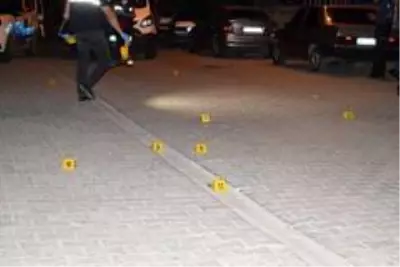 Malatya'da husumetlilerin karşılaşması kanlı bitti: 1 ölü 1 yaralı Malatya'da husumetlilerin karşılaşması kanlı bitti: 1 ölü 1 yaralı
