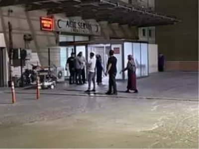 Sakarya'da sağlık çalışanına tekme, tokat ve makaslı saldırı Sakarya'da sağlık çalışanına tekme, tokat ve makaslı saldırı