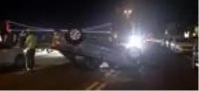 Sarıyer'de park halindeki otomobile çarpıp takla attı: 1 yaralı Sarıyer'de park halindeki otomobile çarpıp takla attı: 1 yaralı