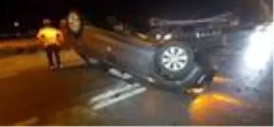 Sarıyer'de park halindeki otomobile çarpıp takla attı: 1 yaralı Sarıyer'de park halindeki otomobile çarpıp takla attı: 1 yaralı