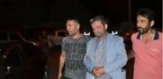 Mümtazer Türköne: Son Dakika: Eski Zaman Gazetesi yazarı Mümtazer Türköne, tahliye edildi Mümtazer Türköne: Son Dakika: Eski Zaman Gazetesi yazarı Mümtazer Türköne, tahliye edildi