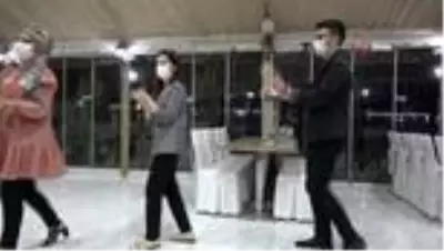 Sosyal mesafeli halay Sosyal mesafeli halay