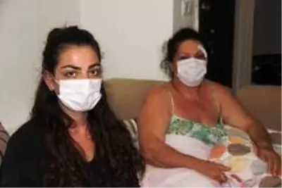 Tanımadığı kadını güpe gündüz bayıltana kadar böyle dövdü Tanımadığı kadını güpe gündüz bayıltana kadar böyle dövdü