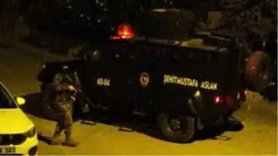Tokat'ta iki aile arasında silahlı kavga: 8 yaralı Tokat'ta iki aile arasında silahlı kavga: 8 yaralı