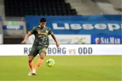 UEFA Avrupa Ligi 3. Eleme Turu: Rosenborg: 0 Alanyaspor: 0 (İlk yarı) UEFA Avrupa Ligi 3. Eleme Turu: Rosenborg: 0 Alanyaspor: 0 (İlk yarı)