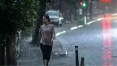 Ülke sağanak yağışa teslim! Meteoroloji bölge bölge uyardı Ülke sağanak yağışa teslim! Meteoroloji bölge bölge uyardı