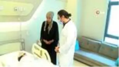 Üzerine kızgın yağ dökülen Nisa, eski yüzüne ve çok sevdiği saçlarına kavuşacak Üzerine kızgın yağ dökülen Nisa, eski yüzüne ve çok sevdiği saçlarına kavuşacak